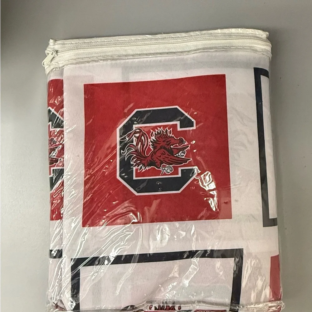 SC Gamecocks shower curtain - New in pkg - University of South Carolina - USC
